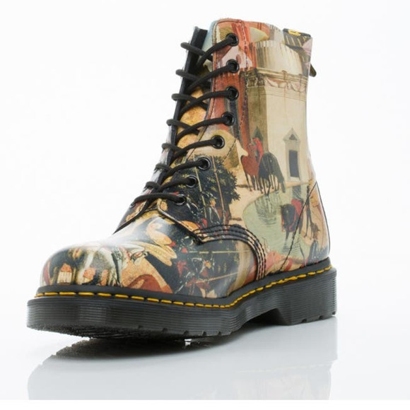 Dr. Martens Men's D'Antonio Pascal Renaissance Leather Boots - Picture 4 of 15